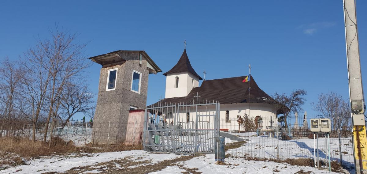 Biserica Sf.M.Mc. Gheorghe Gaureni in februarie 2024